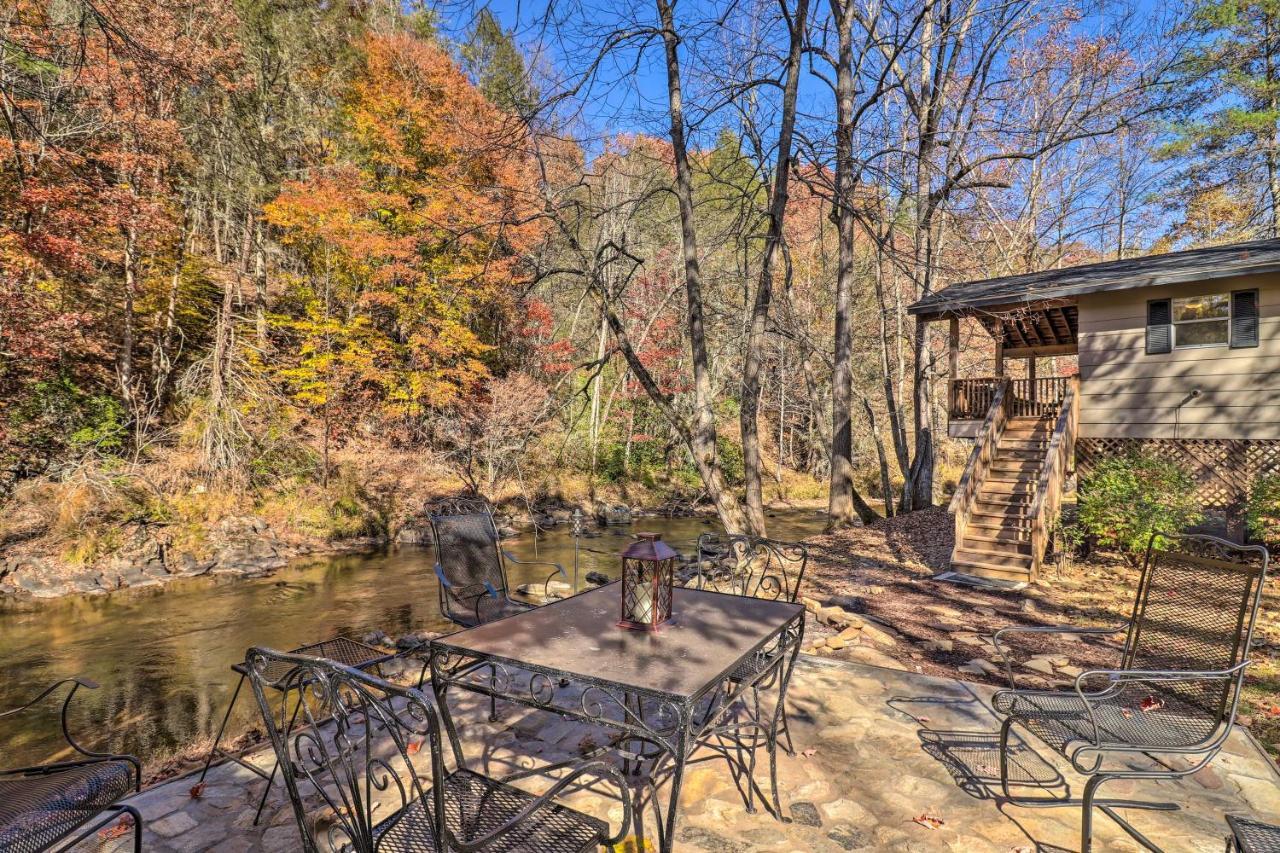 웨버빌 Creekside Retreat With Deck, 18 Miles To Wolf Ridge 빌라 외부 사진