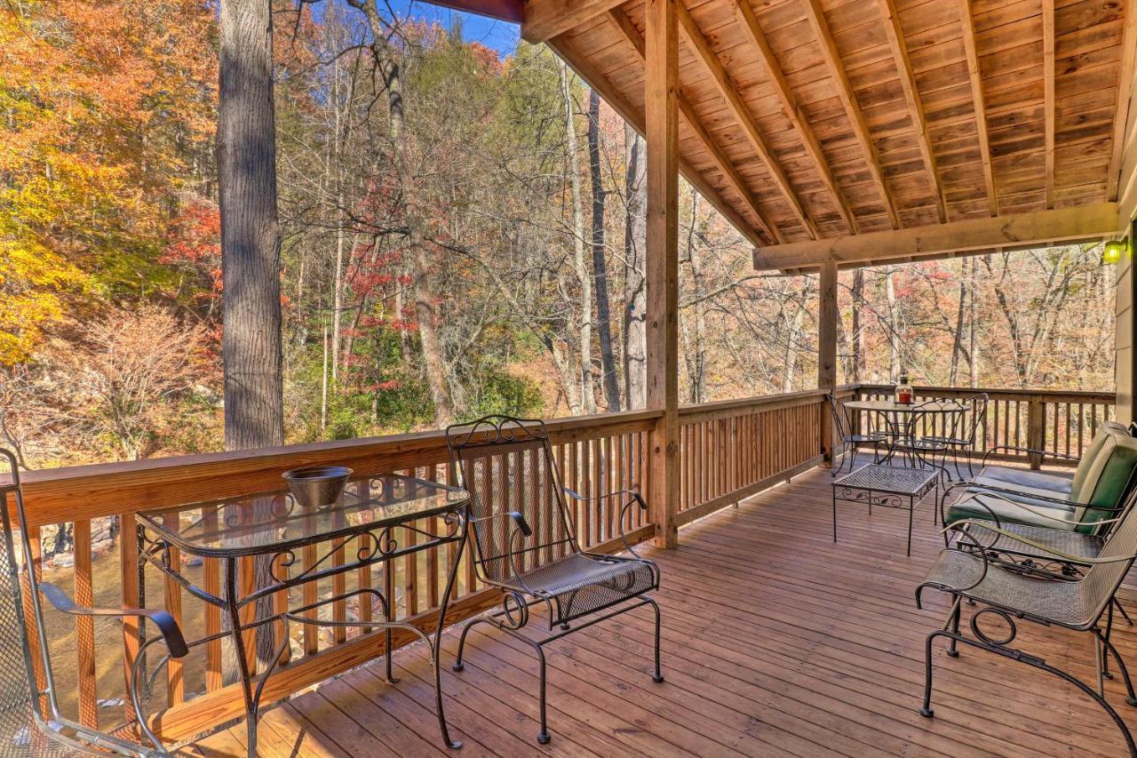 웨버빌 Creekside Retreat With Deck, 18 Miles To Wolf Ridge 빌라 외부 사진