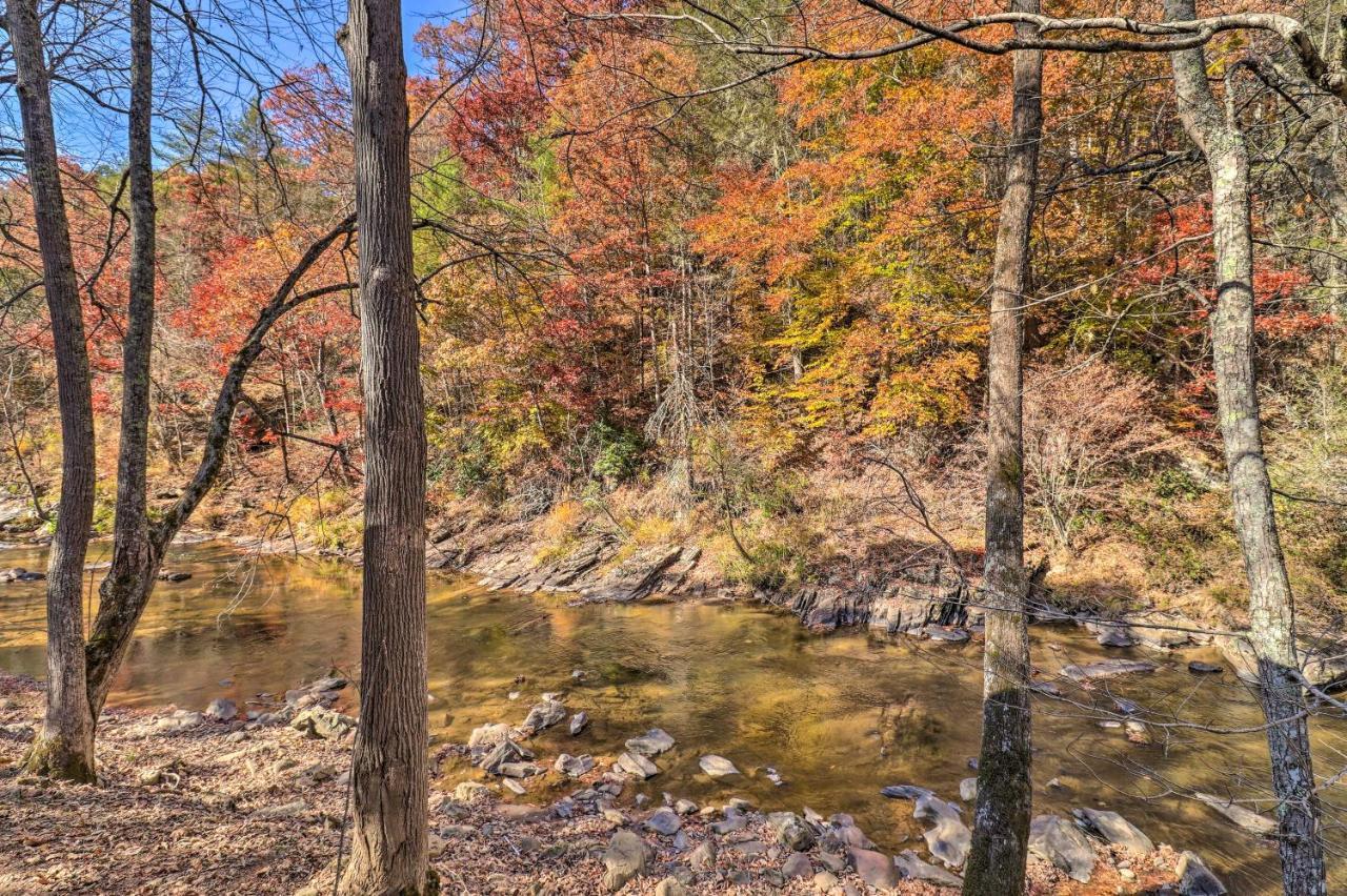 웨버빌 Creekside Retreat With Deck, 18 Miles To Wolf Ridge 빌라 외부 사진